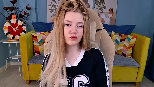 AlmaSound online show from February 15, 5:15 am