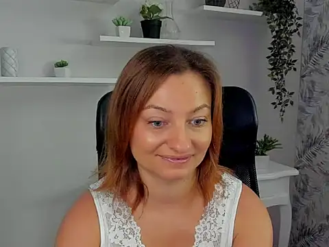 angelaSamt online show from September 27, 6:29 am