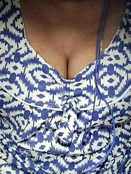 Alina-khan online show from March 6, 8:05 pm