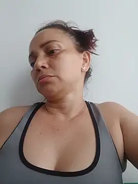 Snapshot of Amanda39 chatting on July 20, 10:01 pm Amanda39 online show from July 20, 10:01 pm