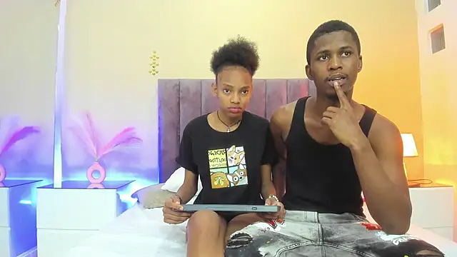 Kiaraa y Her Crazy online show from January 14, 4:29 am