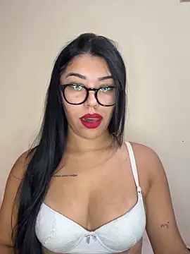 Snapshot of Alexa69xx chatting on May 2, 10:37 pm Alexa69xx online show from May 2, 10:37 pm