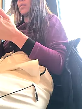 sexy7883 online show from February 14, 9:17 am