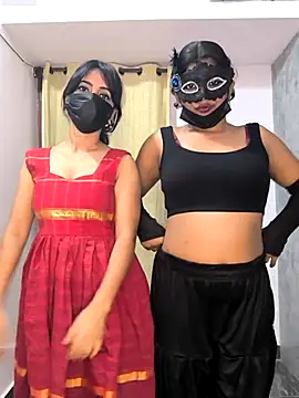 Snapshot of Family02 chatting on February 10, 6:56 pm Family02 online show from February 10, 6:56 pm