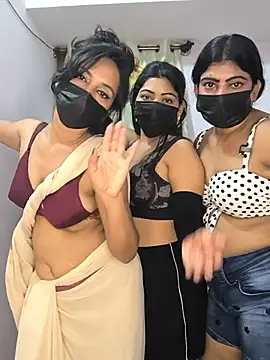 Family02 online show from May 20, 6:03 pm
