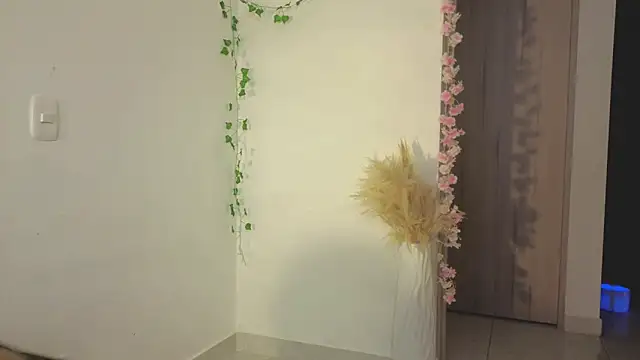 0ne 0f 0ne online show from October 5, 3:05 am