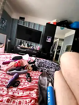 MysteriousToy4 online show from September 19, 2:18 pm