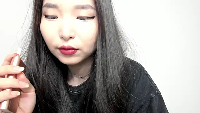 Soyun Mia online show from March 22, 1:25 pm