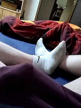 Snapshot of boxerundsocken91 chatting on November 15, 2:02 pm boxerundsocken91 online show from November 15, 2:02 pm