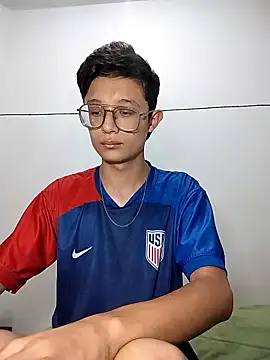 SantiagoRusso18 online show from January 16, 2:54 pm