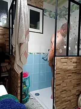 JPB052 online show from October 3, 4:48 pm