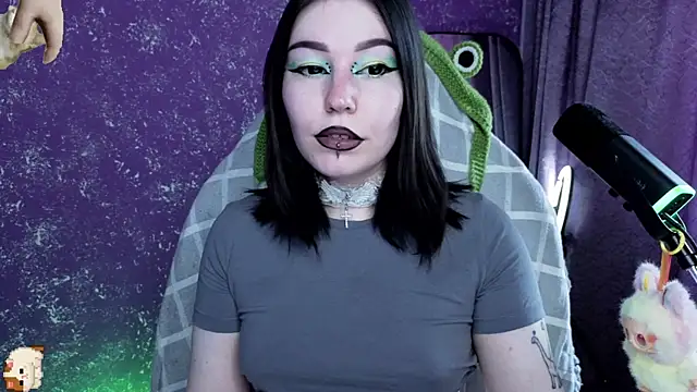 MargarettRose online show from July 8, 1:32 am