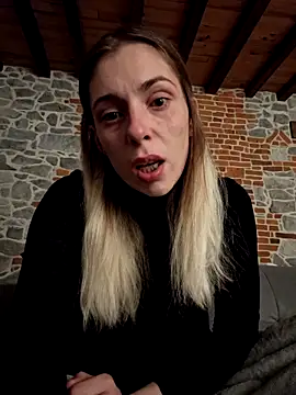 Snapshot of SexyAlya chatting on November 1, 12:12 am SexyAlya online show from November 1, 12:12 am