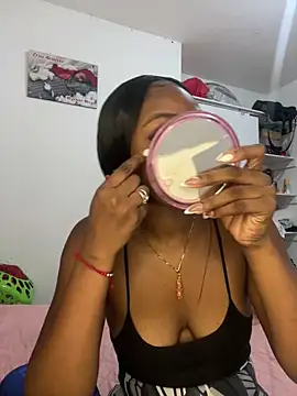 zaracollins01 online show from February 19, 11:01 pm