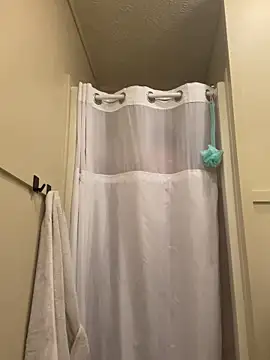 NeedyGlister online show from December 16, 7:52 pm