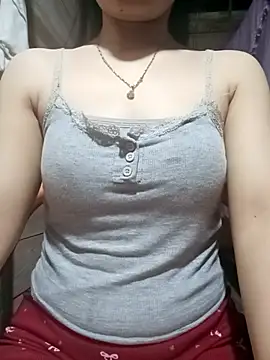 LucyyLy online show from April 1, 11:24 pm