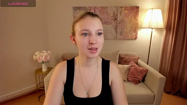 MilinaMorris online show from March 10, 10:37 pm