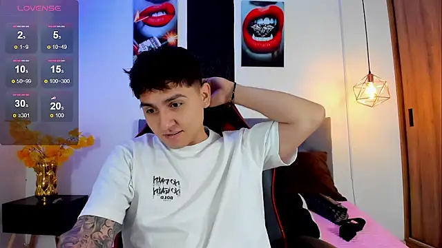 Nicolas James Sc online show from September 10, 2:06 pm