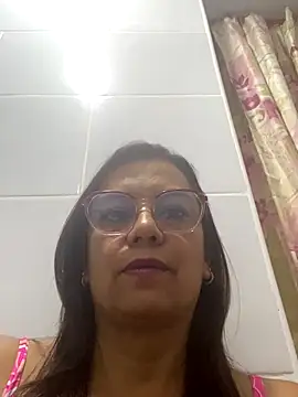 YadiraOrozco online show from September 10, 8:42 pm