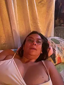 YadiraOrozco online show from September 14, 11:31 am