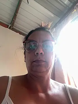 YadiraOrozco online show from April 14, 2:34 pm