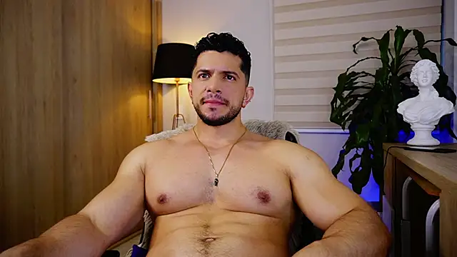 Erick Thompsonx online show from February 5, 10:36 pm