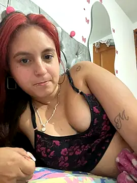 EmilyCoy  online show from November 9, 7:45 pm