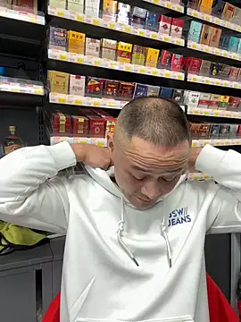 Snapshot of dajiba4718 chatting on October 28, 12:41 pm dajiba4718 online show from October 28, 12:41 pm