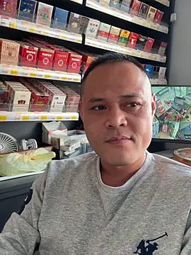 Snapshot of dajiba4718 chatting on November 22, 5:50 am dajiba4718 online show from November 22, 5:50 am