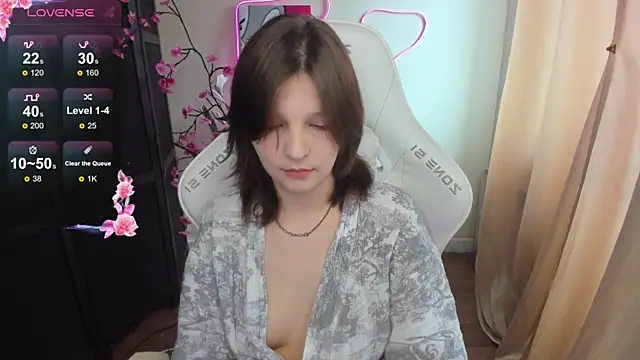 AudreyyKim online show from April 19, 8:13 am