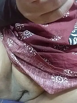 desi boudi87 online show from January 10, 5:09 am