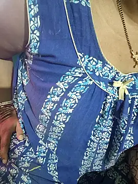 desi boudi87 online show from April 3, 5:38 am