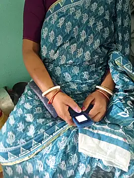 desi boudi87 online show from April 19, 8:35 am