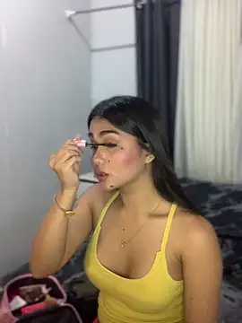 AngelHille online show from March 14, 11:59 am