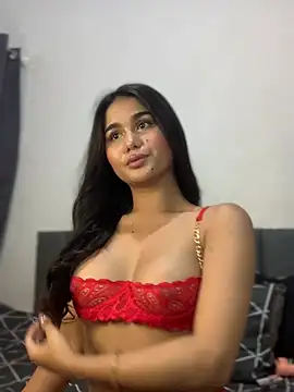 AngelHille online show from April 7, 2:06 pm