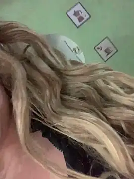 goianarabuda online show from March 7, 3:03 am