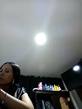 MiaForever1 online show from April 16, 4:02 am