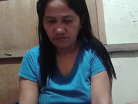 hotmama 063 online show from March 7, 9:39 am