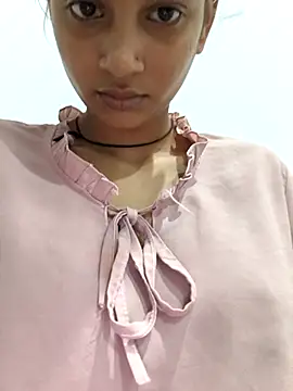 Aidakhan1212 online show from May 1, 12:37 am