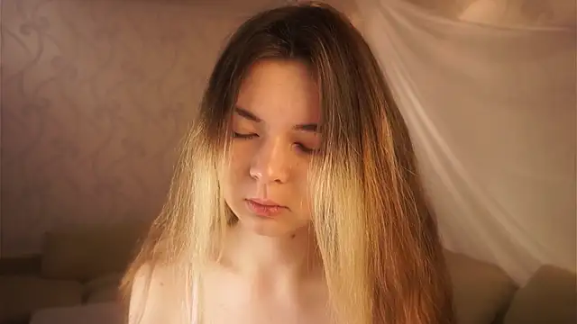 MarlinVarian online show from October 23, 6:06 pm