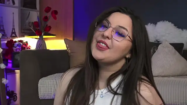 Mia Swano online show from March 3, 2:28 am