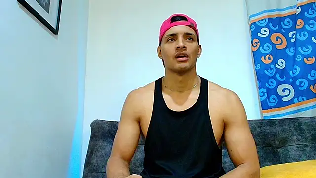 Snapshot of Smith_Fitness chatting on July 2, 1:06 pm Smith Fitness online show from July 2, 1:06 pm