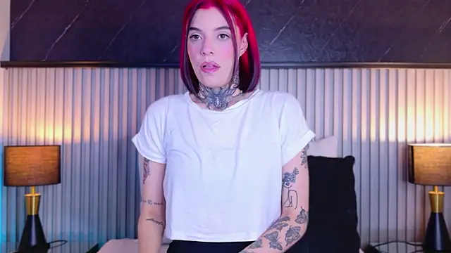 Meganreed  online show from May 28, 10:29 pm