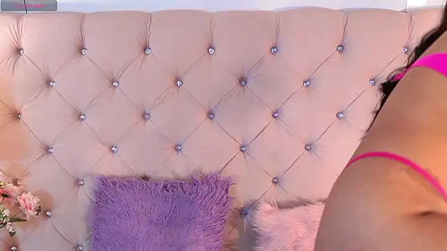 CaterinaRomano online show from March 12, 3:40 pm