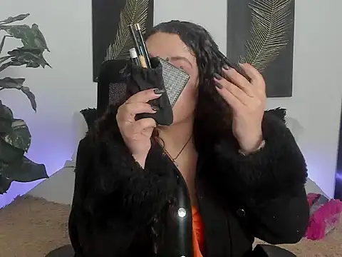 RubyStrong online show from November 13, 12:15 pm