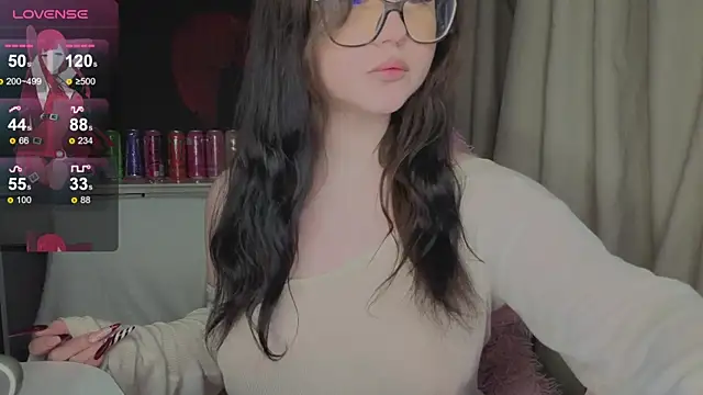 hornyprincess19 online show from January 9, 7:59 pm