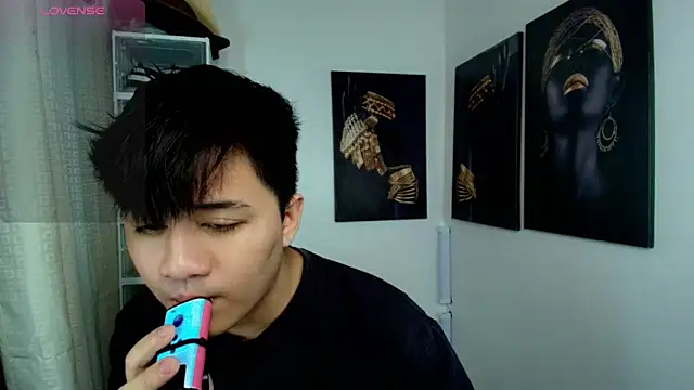 KentAivan online show from October 10, 5:45 pm