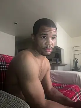 Snapshot of kingtaydo chatting on June 5, 8:20 am kingtaydo online show from June 5, 8:20 am