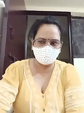 Your-vipasha online show from June 7, 10:02 pm