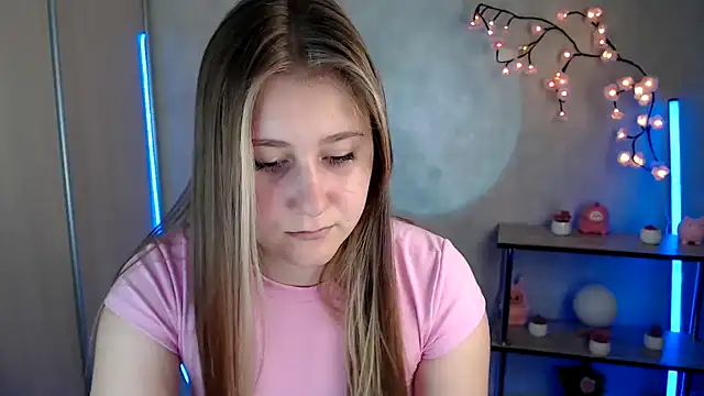 Milka kamila online show from June 3, 2:33 pm